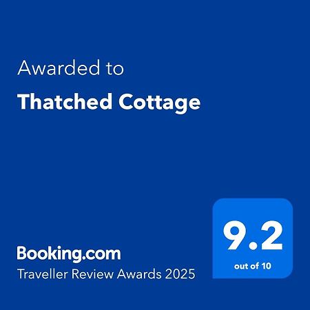 Thatched Cottage Хангерфорд Экстерьер фото